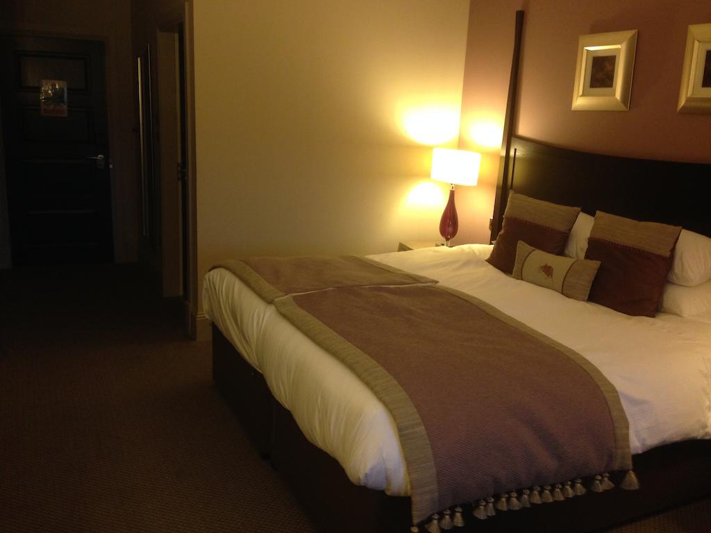 Dumfries Arms Hotel Cumnock Δωμάτιο φωτογραφία